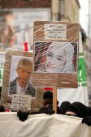 Köln: "Rosen auf den Weg gestreut" Demo