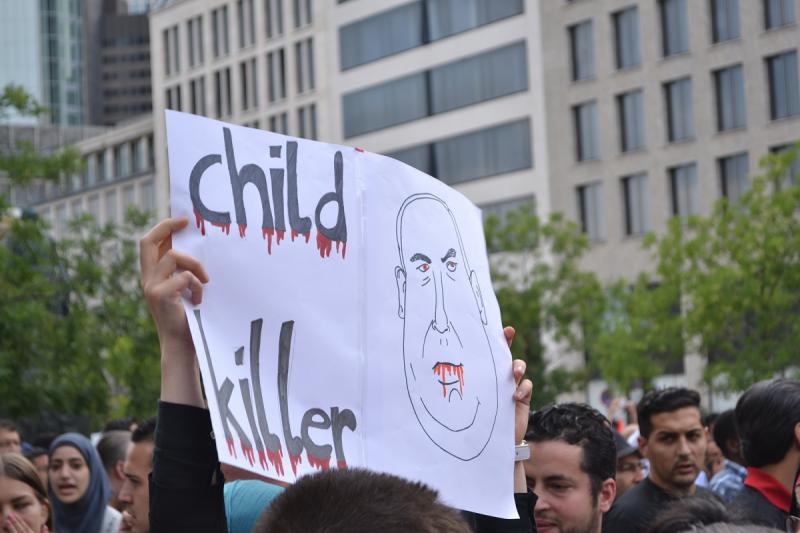 "Child Killer" - Netanjahu