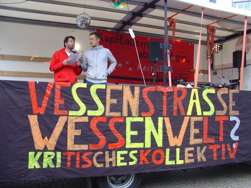 "Wessen Straße - wessen Welt?" - Banner des Kritischen Kollektivs Mainz/Worms/Mannheim.
