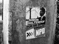 NPD-Plakate: Haltenfof in Büchen