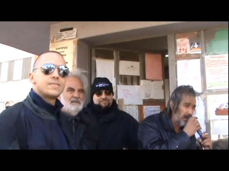 Neonazis „unterstützen“ die Streikenden der griechischen Stahlwerke