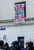 viva la pizza - solibekundung in der nachbarschaft