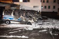 Fünf geparkte Streifenwagen sind in Bremen abgebrannt